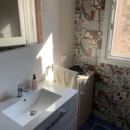 L'oasi Di Pace Apartment *